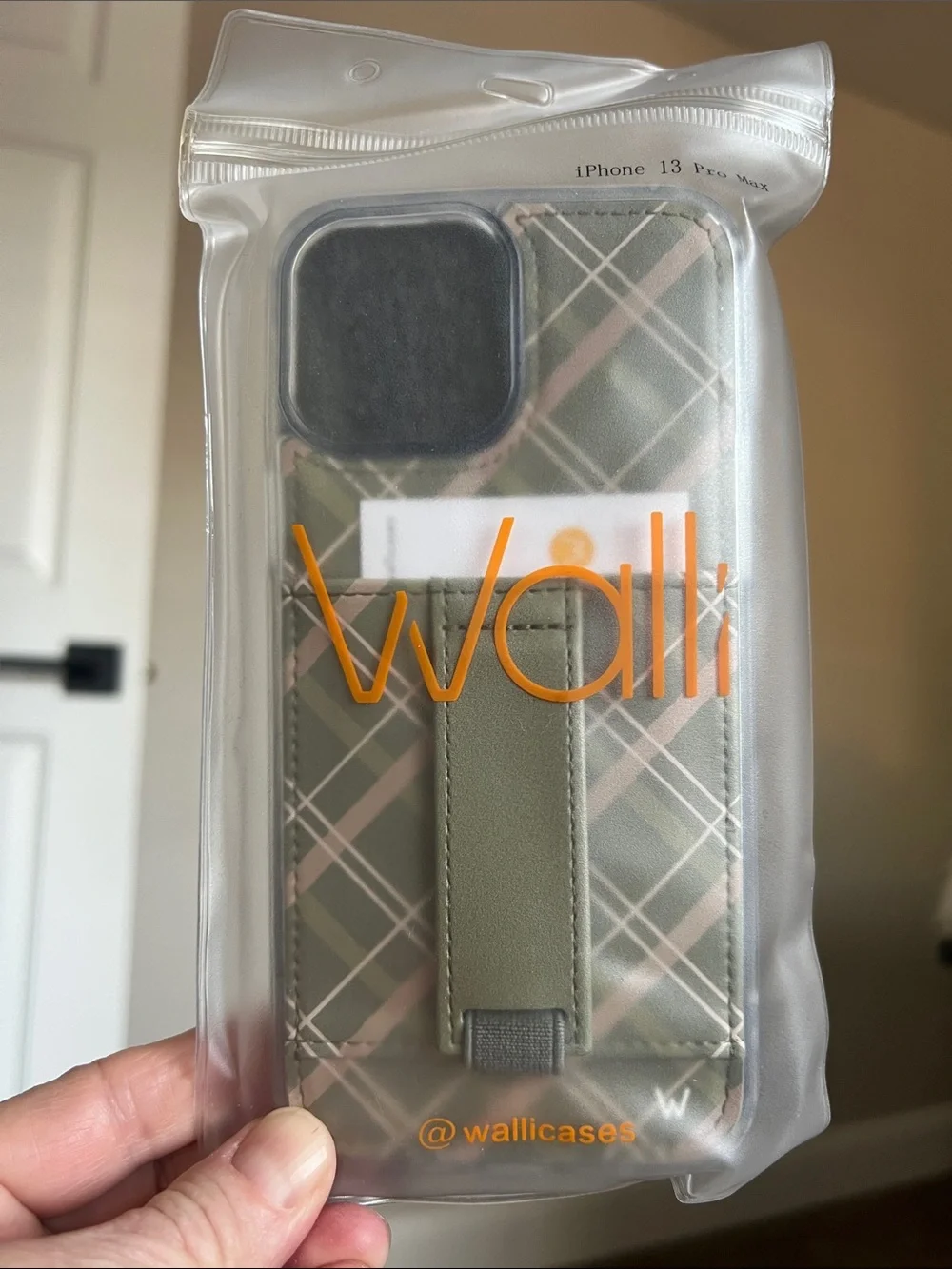 Wall Case “Stars Hollow by Casey Holmes” Green Plaid iPhone 13 Pro Max NWT